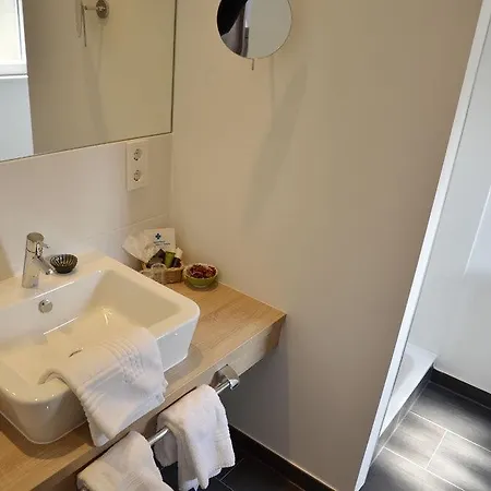 ホテル Tannenheim ボッパルト