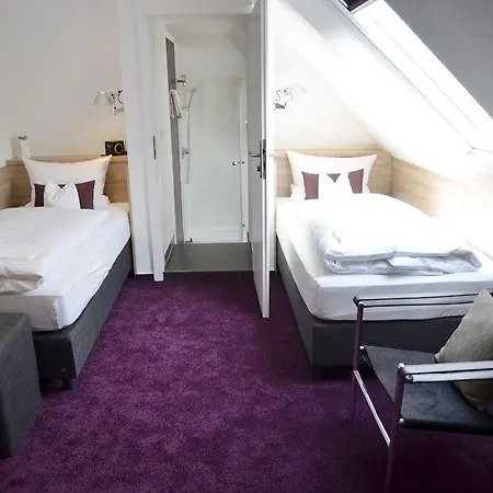 Tannenheim ホテル 2*